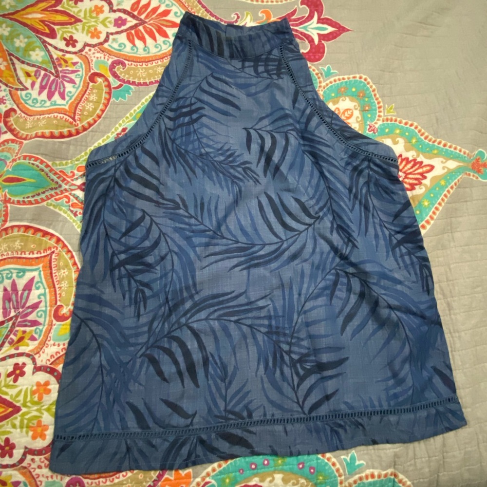 navy blue zip up shirt